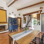 Villa Ellie - 100m From The Carini